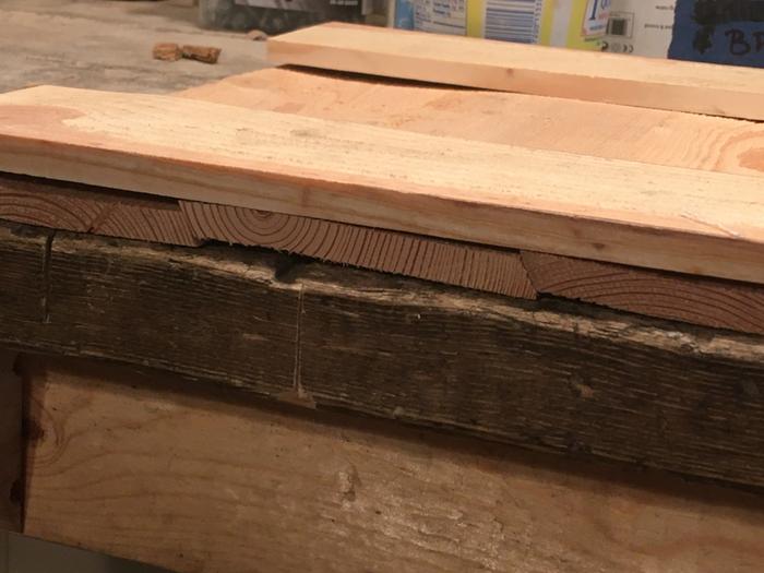 Using scarf joints between the paneling