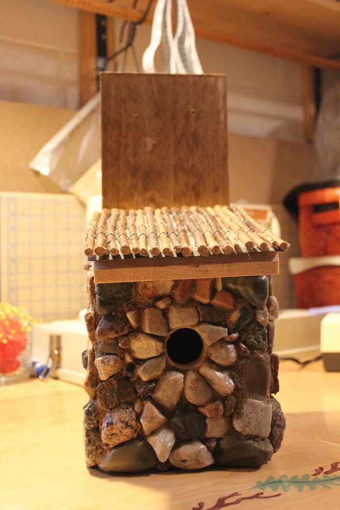 [Thumbnail for Bird-house.JPG]