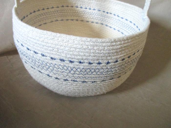 another classic basket in cotton