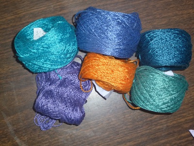 the materials - cotton thread for weaving