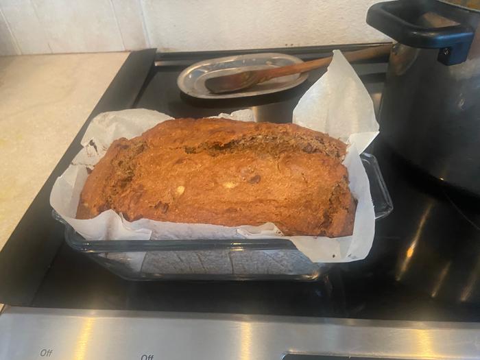 [Thumbnail for 1d_banana-bread-out-of-oven.jpg]