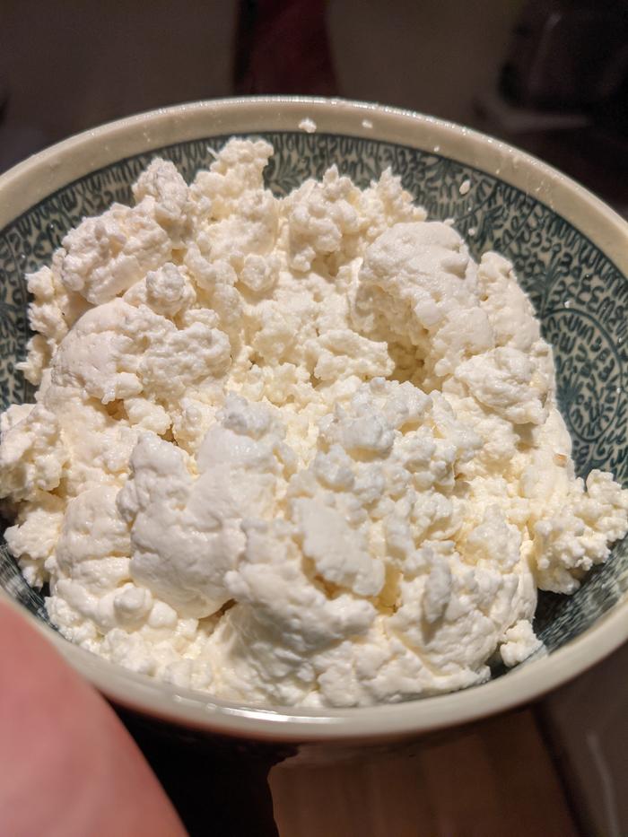 Finished cottage cheese