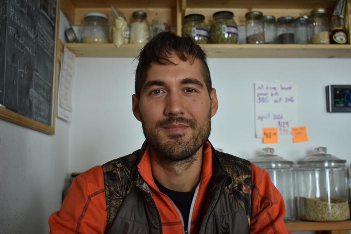 [Thumbnail for BRC_0058.JPG]