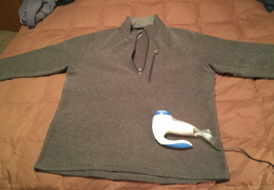 polyester sweater and sweater shaver - before