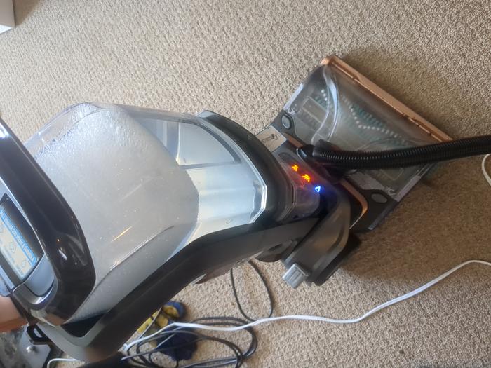 Filled the shampoo-er with water, vinegar, and all purpose Oasis cleaner.