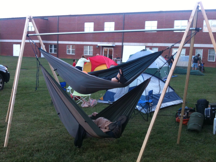 Double hang on a turtledog hammock stand