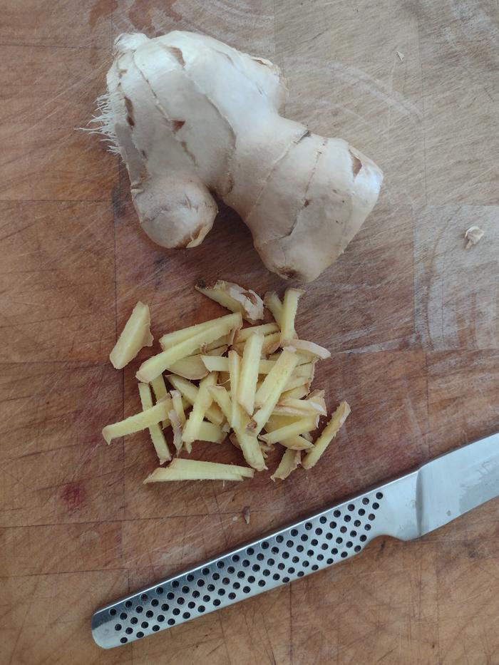 Ginger rhizome whole and part chopped finely, about a tablespoon full 