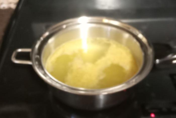 [Thumbnail for 5-Ginger-in-boiling-water.jpg]