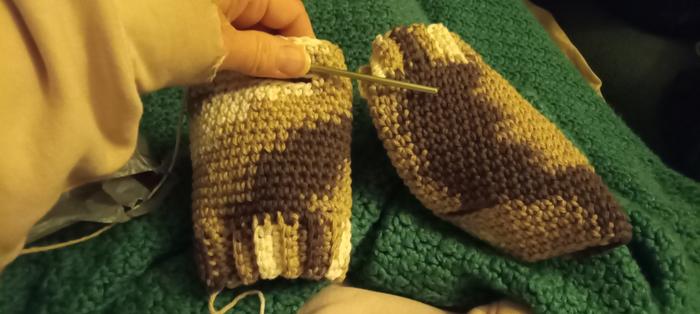 Fingerless gloves in progress