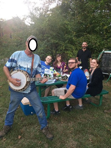 [Thumbnail for banjo-bbq.jpeg]