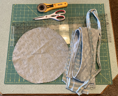 circle and strips for stool cover