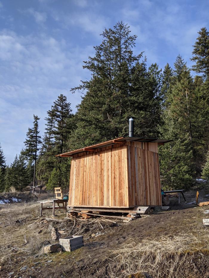 Look at this beautifully rustic Shack! 