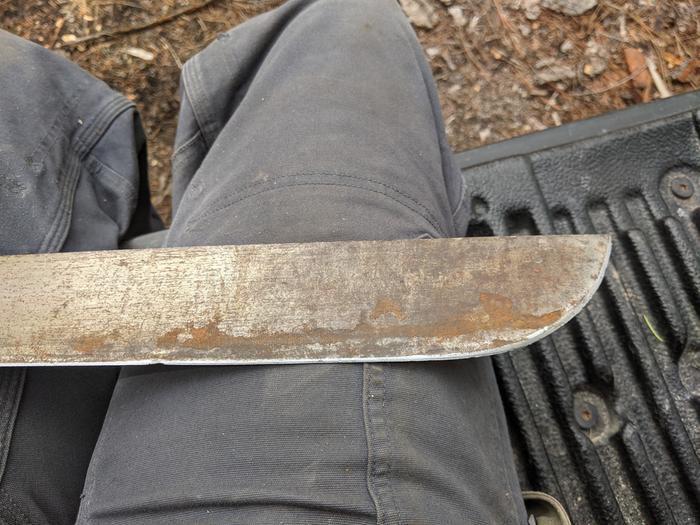 Sharpened the machete. Needs some maintenance in general. 