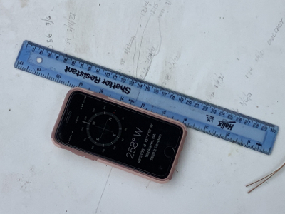 connecting the two data points produce an azimuth of 258 as well