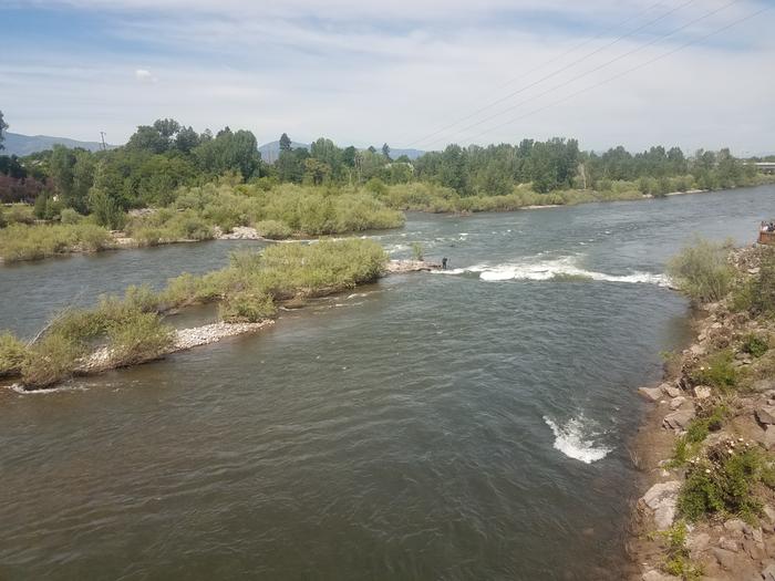 At the south end of the market, the river has a permanent wave for surfing. 