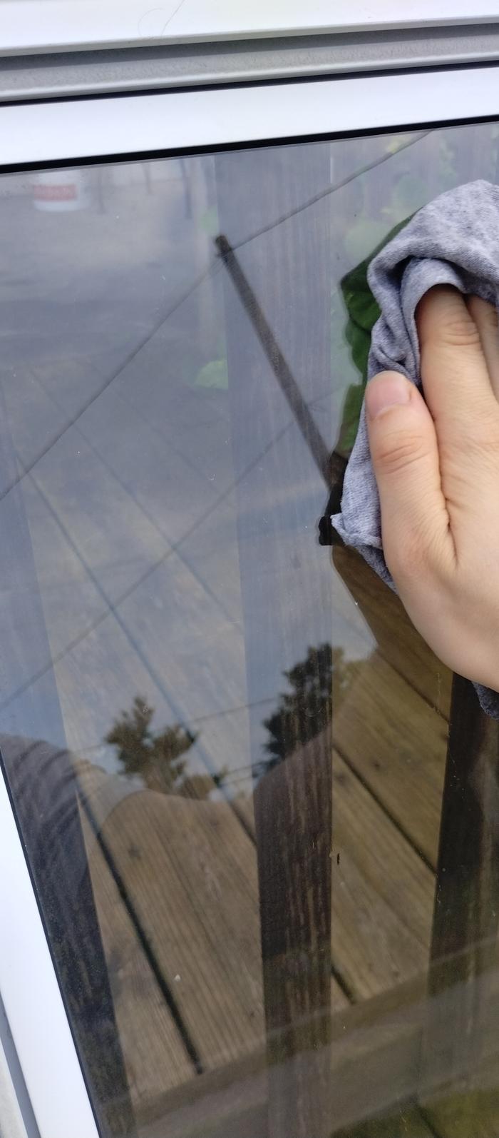 cleaning glass