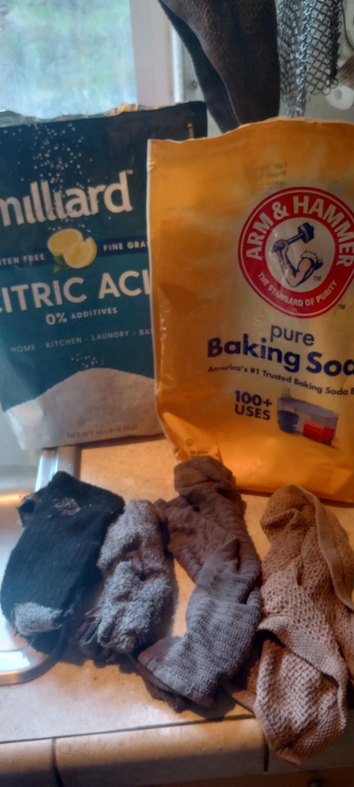 Citric acid and baking soda