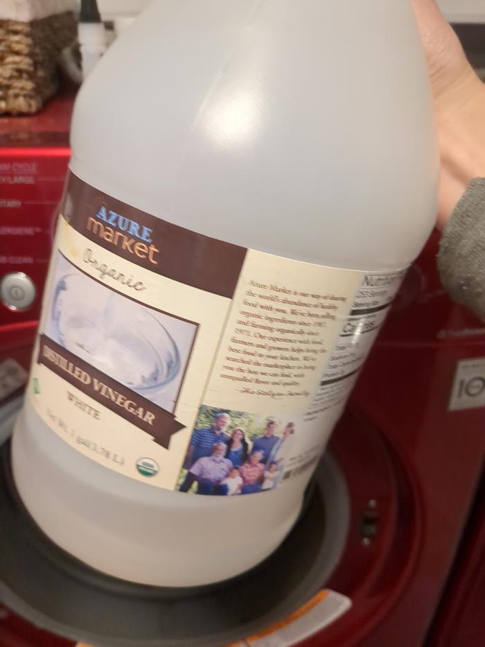 Put vinegar in the machine.