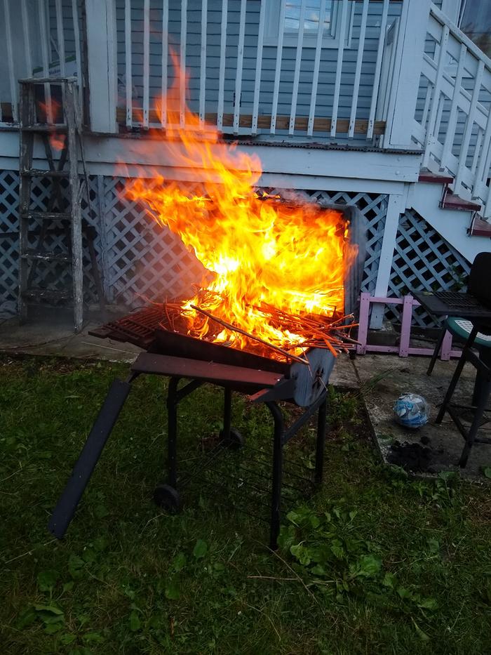 An old grill biochar kiln
