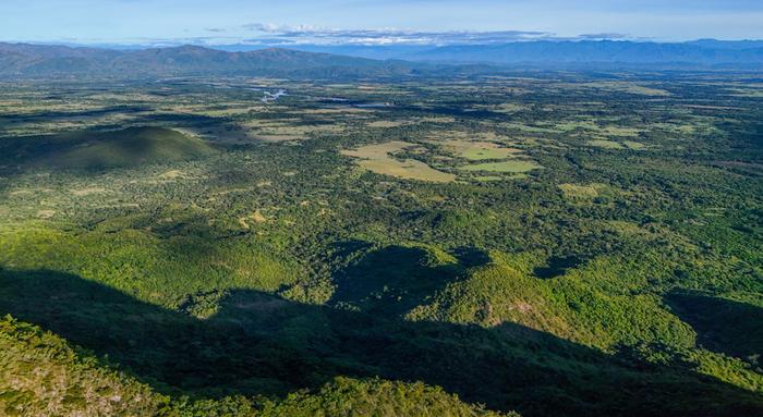 tropical-dry-forest-valley