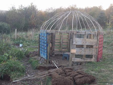 simple diy cheap shed