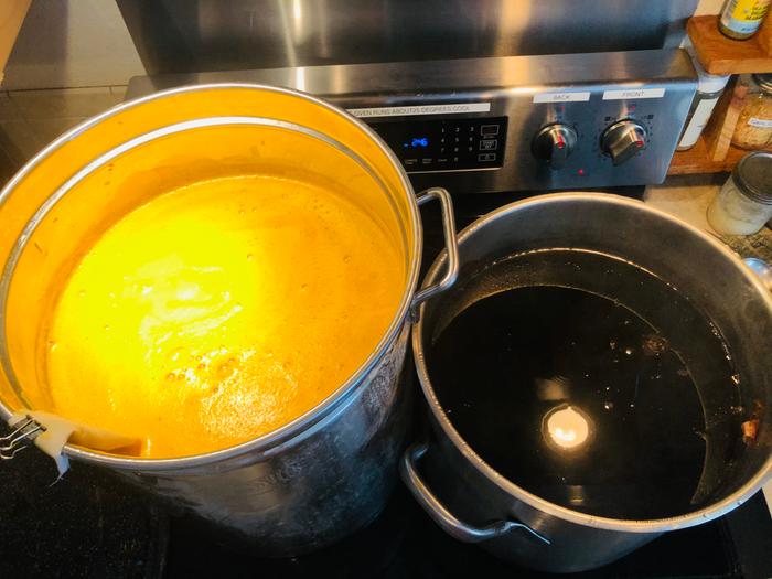 One turmeric one onion 