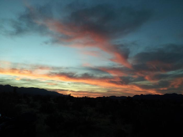 [Thumbnail for 002-(2).jpg]