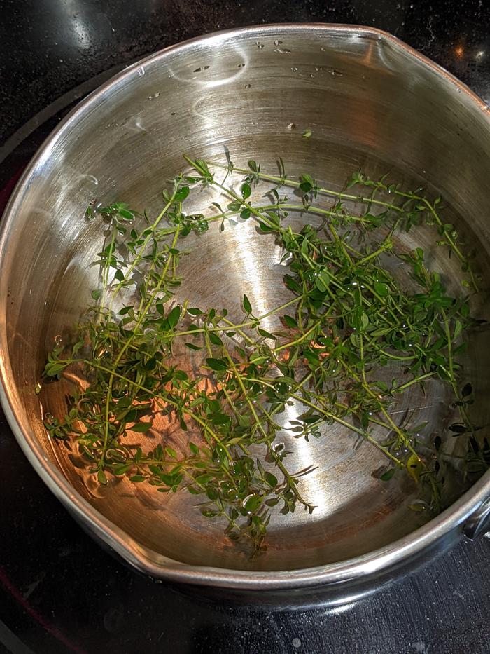 About to simmer thyme for 20 minutes