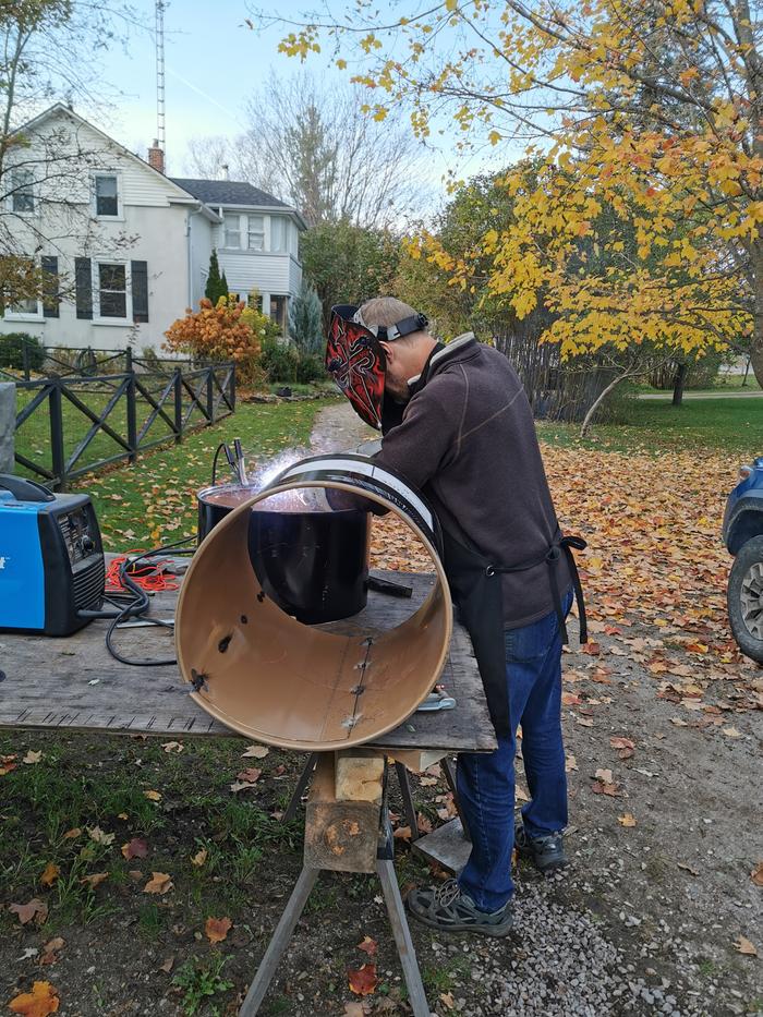 Uncle tack welding the inner barrel back together.