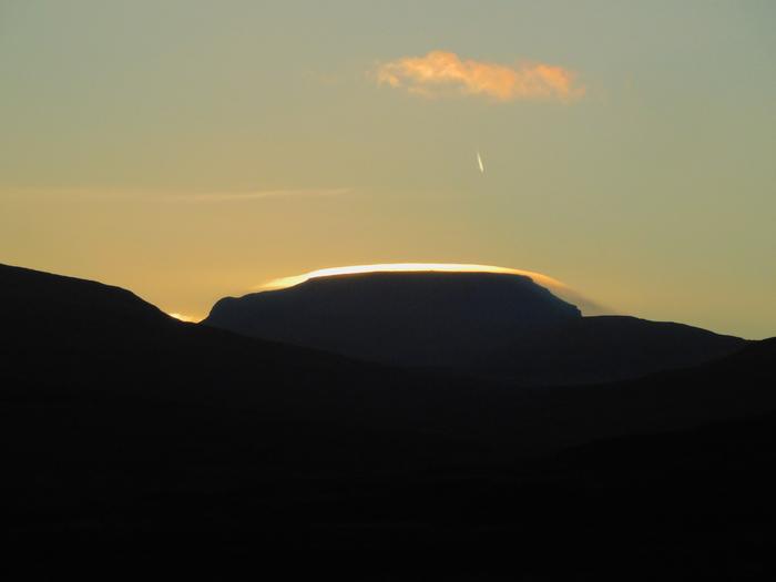 Solstice-Skye-Sunrise-cloud-inversion