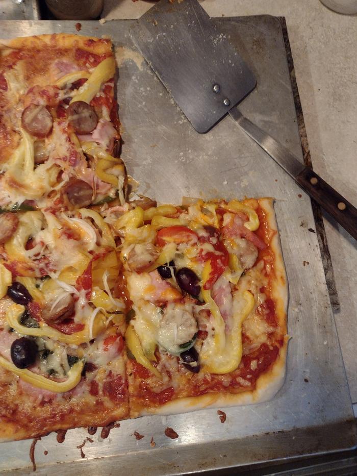 C's pizza