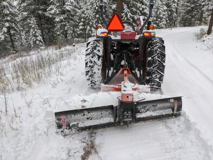 Seems like we were caught a little unprepared for this much snow this early. I felt the urgency to stay ahead of it and use the time moving as much snow as time would allow. 