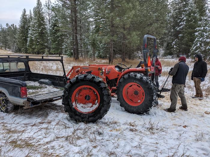 A little tractor drama but nothing ya mama didn't say would be like this day. 