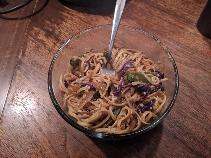 Greasy noodles or quality oils combined with edge case vegetable salvage fridge mission, yes - sign me up. I usually carve out the inside bits of the jalapeños but decided I needed another level. 🥵