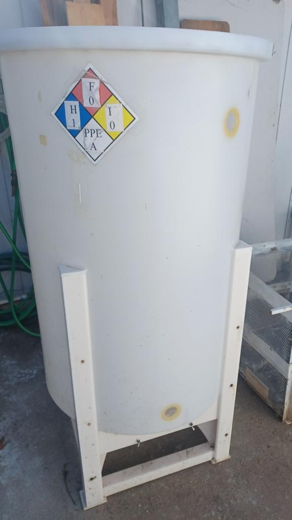 [Thumbnail for storage-tank.jpg]