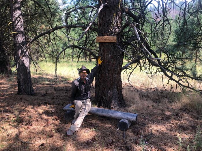 A welcome bench 