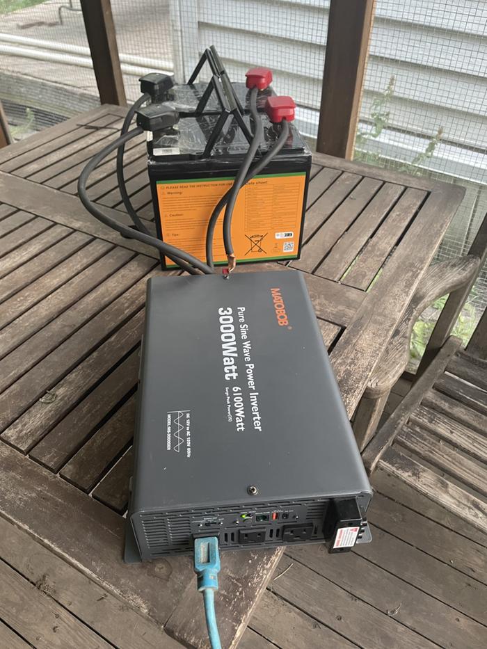[Thumbnail for Inverter-Batteries.jpg]