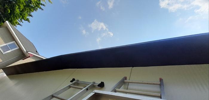 soffits on an underground house