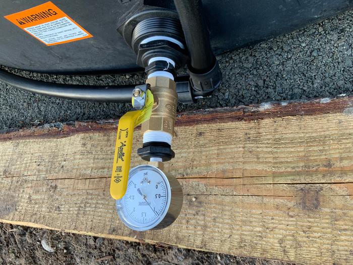 3 psi gauge "level meter"