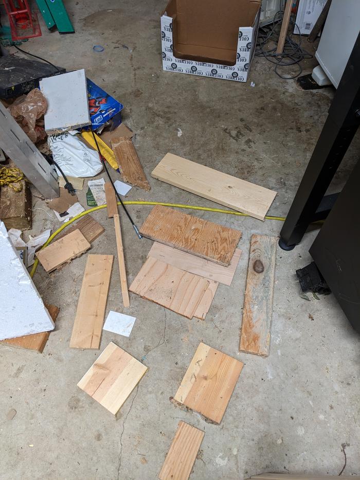 Wood scraps 