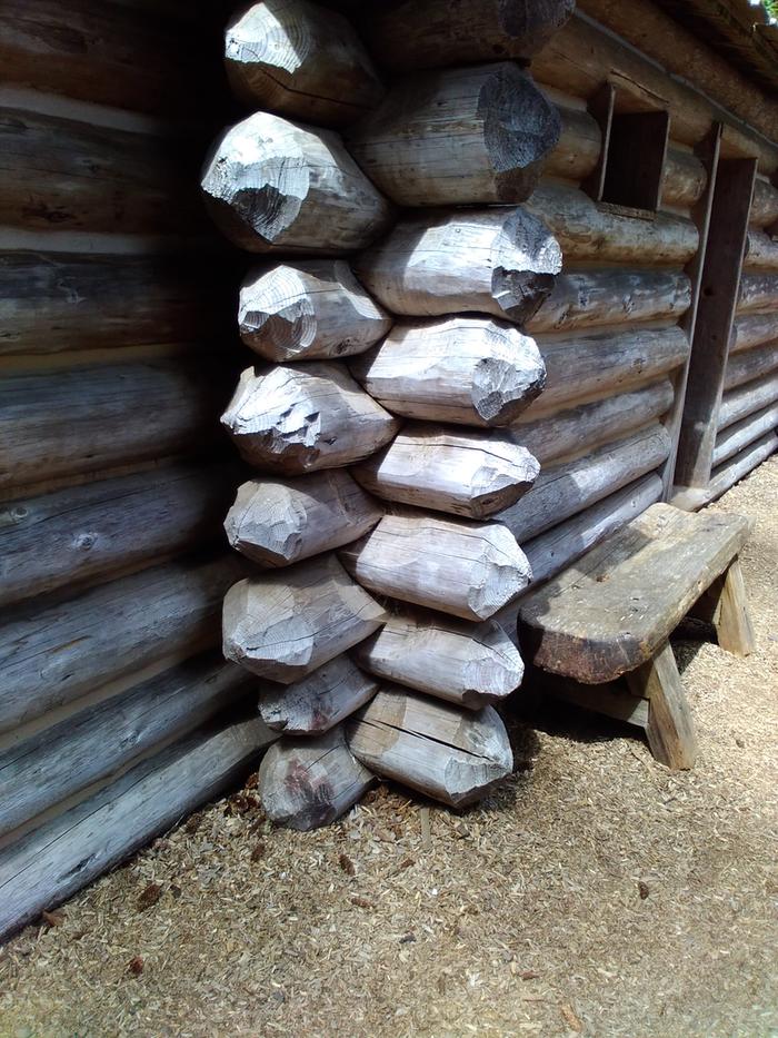 Fort Clatsop wall joint detail