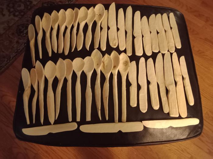 twisted holly tree carved spoons and knives