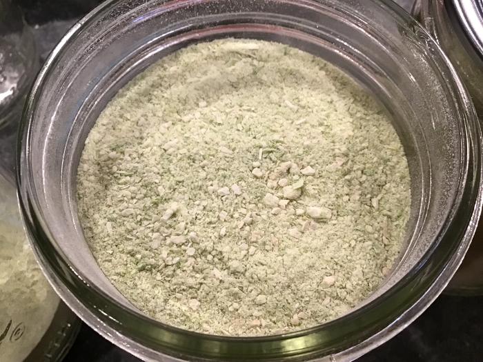Garlic powder