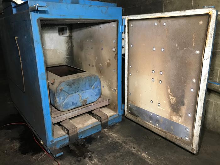 Guspro Burn Off Oven 02