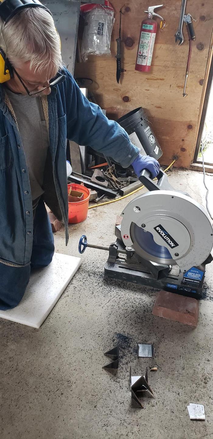 Cold cut chop saw