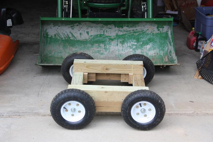 Mini homemade log trailer