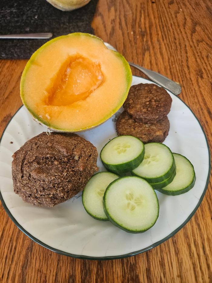 Deer sausage, flax muffin, cantaloupe, zucchini
