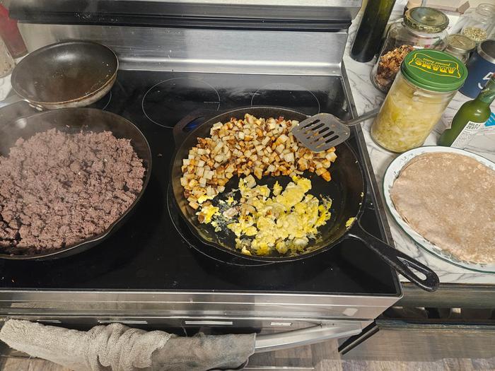 [Thumbnail for 20251110_064631.jpg]