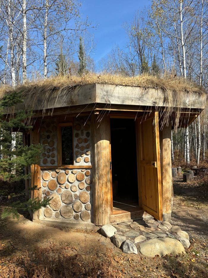 cordwood hut, front