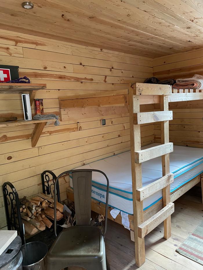 a bunk in a cabin